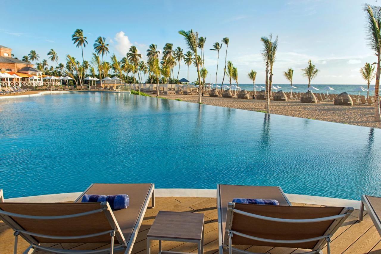 Nickelodeon Hotels & Resorts Punta Cana Dış mekan fotoğraf Infinity pool at the Hard Rock Hotel & Casino Punta Cana