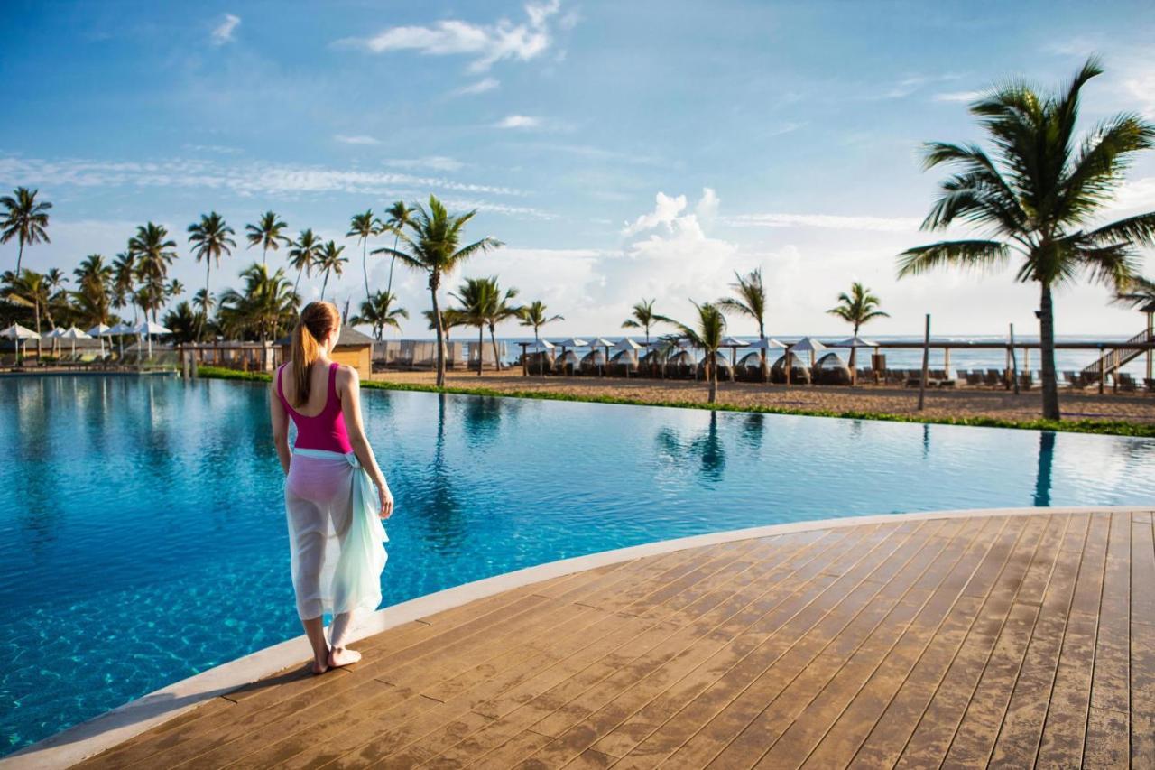 Nickelodeon Hotels & Resorts Punta Cana Dış mekan fotoğraf The pool at the resort